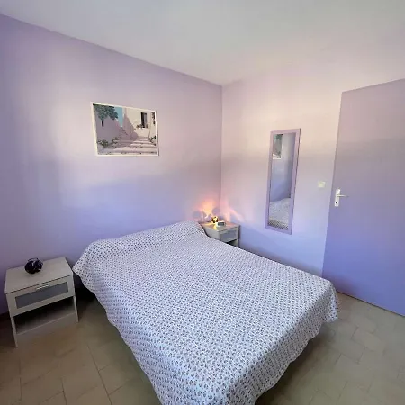 Mazet 2 Chambres, 4 Couchages A 200m De La Mer, Terrasse, Parking, Proches Commerces - Fr-1-226b-135 كافالير سور مير
